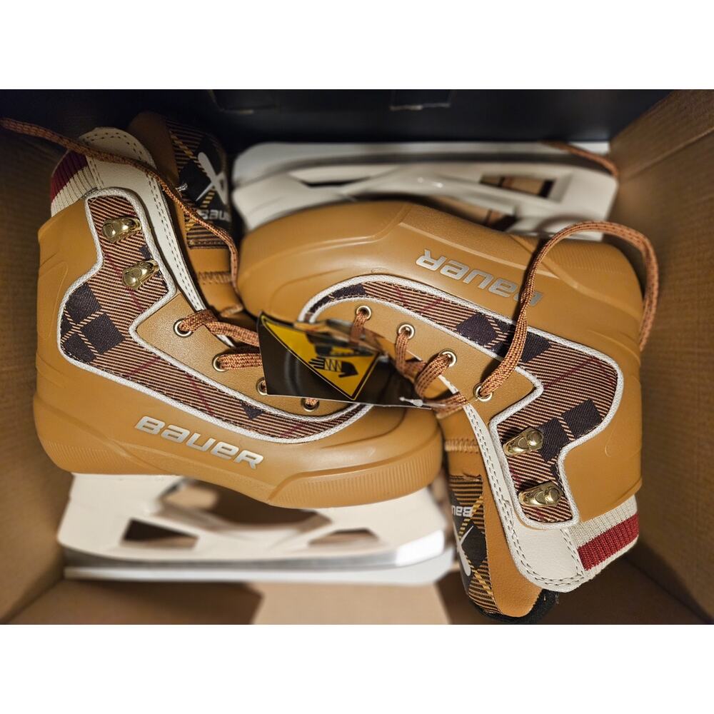 Bauer Chamonix Recreational Hockey Skates for Youth Brown Size 2 NIB